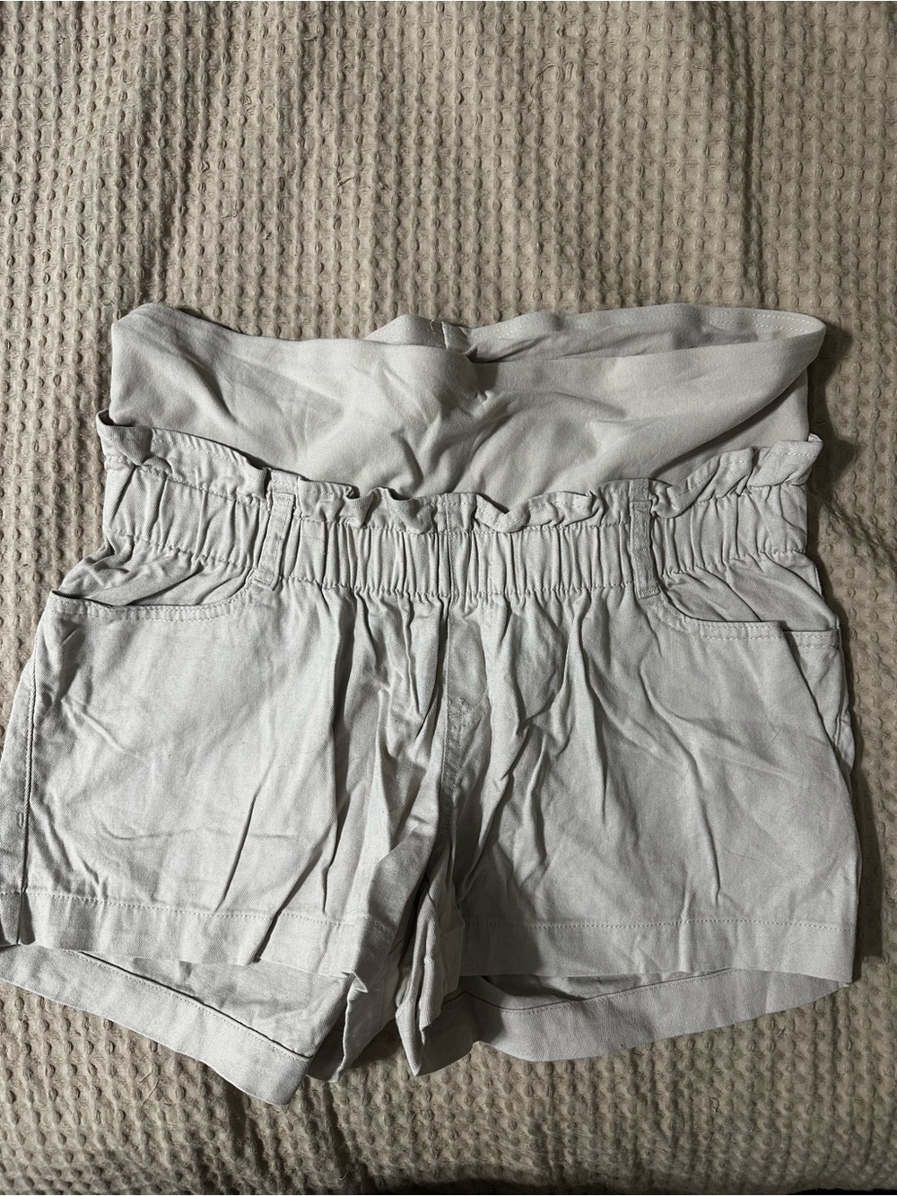 H&M Maternity Shorts